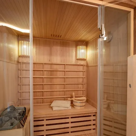 Tirol Chalet Brixen *